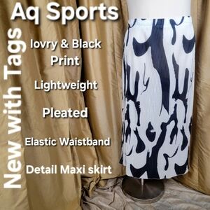 New With Tags AQ Ivory & Black Print Maxi Skirt Size 3X